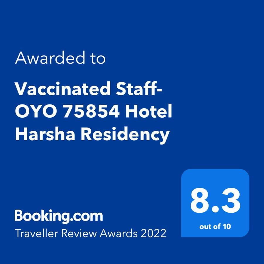 Oyo 75854 Hotel Harsha Residency Bangalore Bagian luar foto