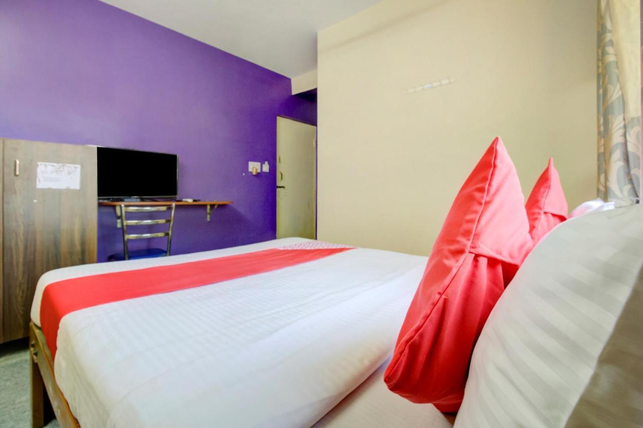 Oyo 75854 Hotel Harsha Residency Bangalore Bagian luar foto