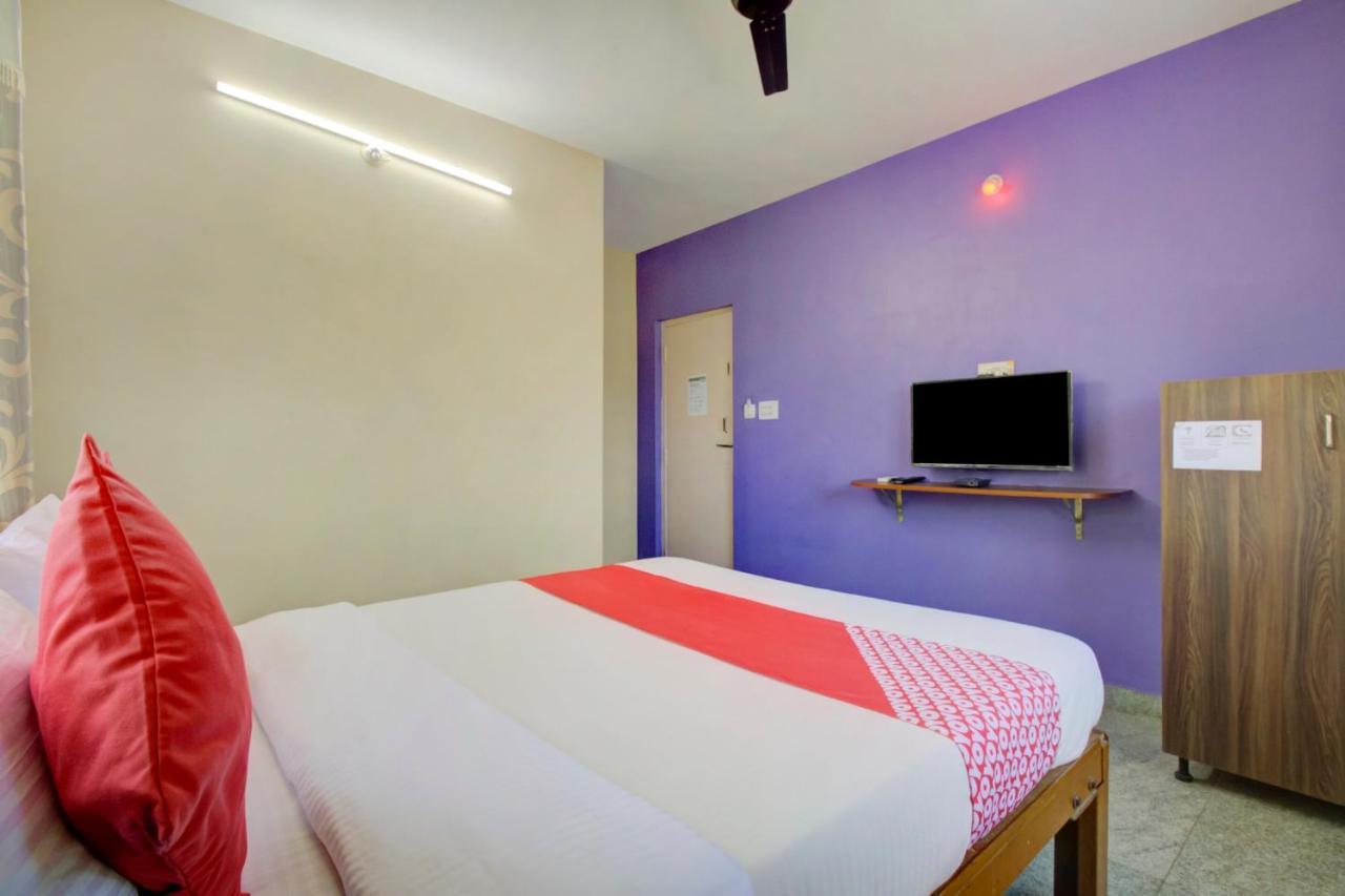 Oyo 75854 Hotel Harsha Residency Bangalore Bagian luar foto
