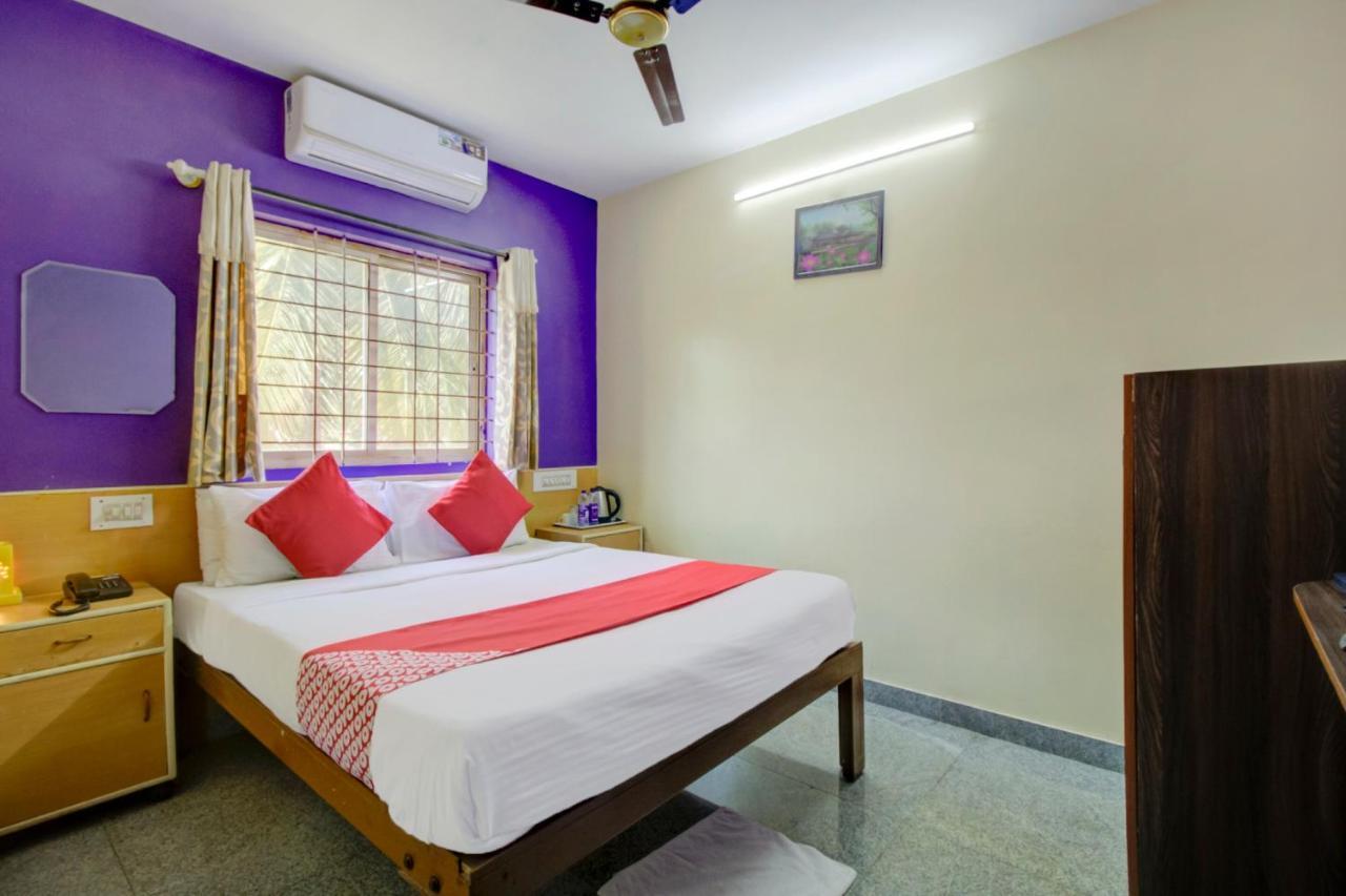Oyo 75854 Hotel Harsha Residency Bangalore Bagian luar foto