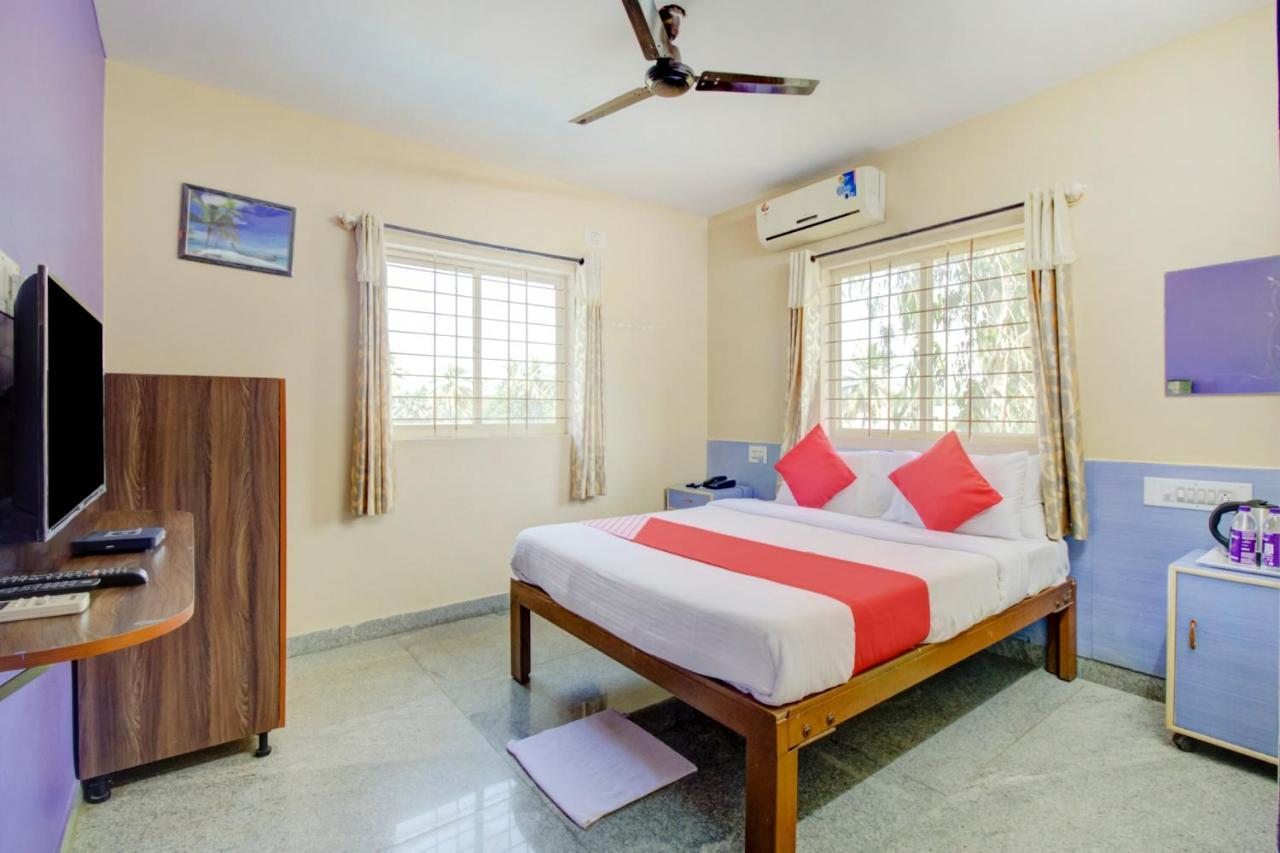 Oyo 75854 Hotel Harsha Residency Bangalore Bagian luar foto