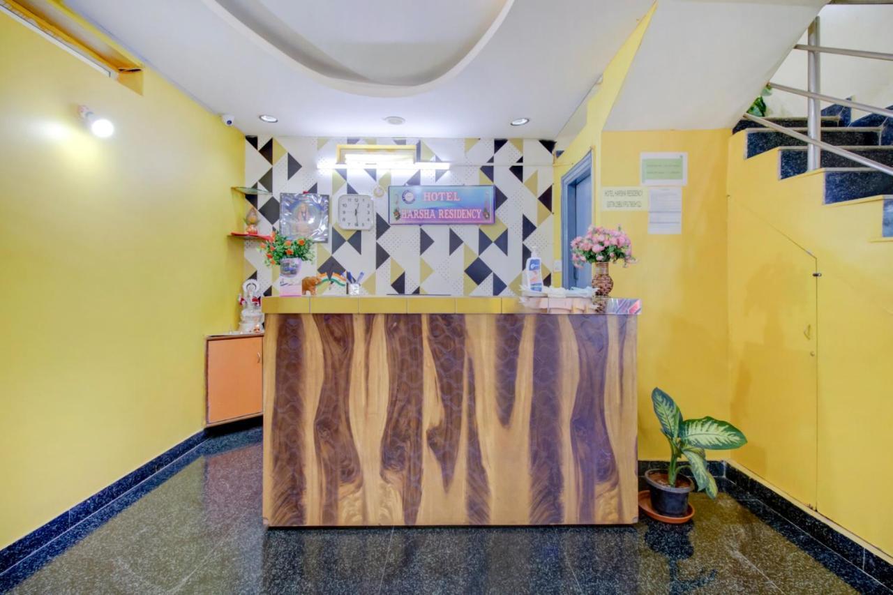 Oyo 75854 Hotel Harsha Residency Bangalore Bagian luar foto